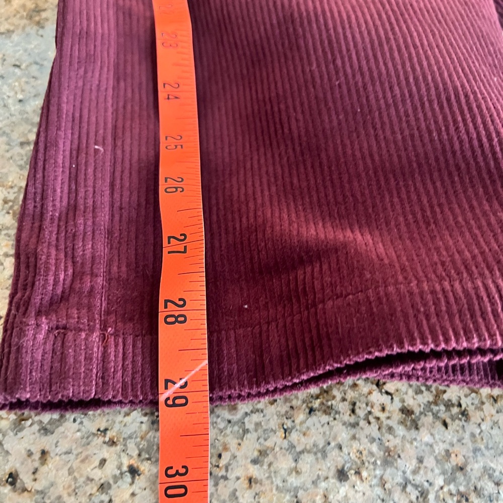 CoMMENSE Belted Corduroy Straight-Leg Pants
COLOR - Burgundy Size XS NWT - Picture 7 of 10